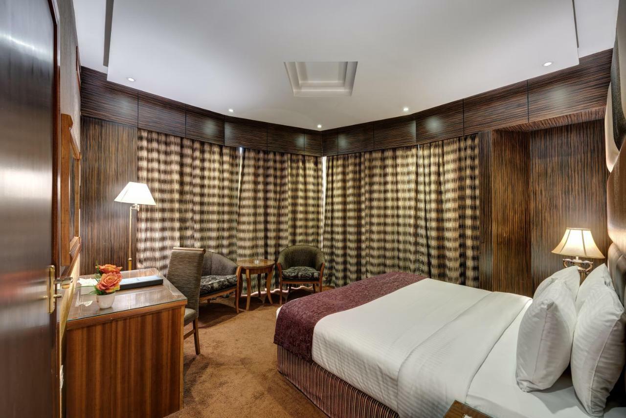 Delmon Palace Hotel Dubai Exterior foto