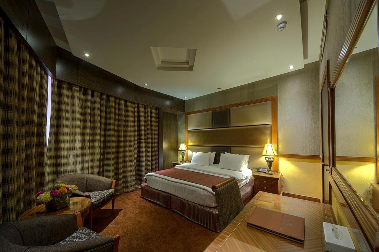 Delmon Palace Hotel Dubai Quarto foto